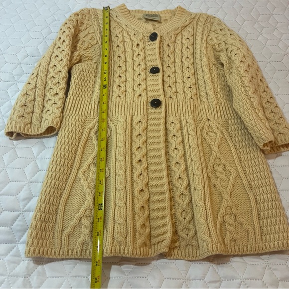Kilronan Knitwear 100% Pure Merino Wool Cable Knit 3 Button Sweater Size Small - Picture 9 of 11